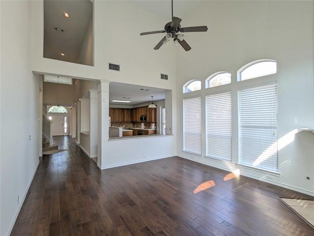 Building Photo - 7686 Creekmere Dr