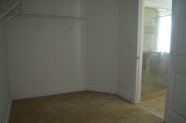 Building Photo - 15 Creekwater Dr
