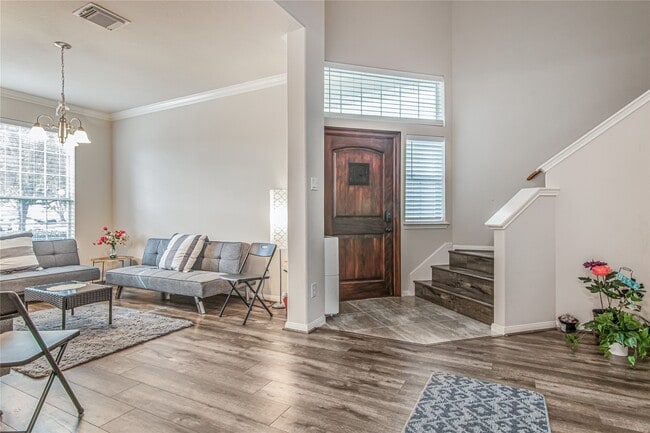 Building Photo - 16418 Pademelon Dr