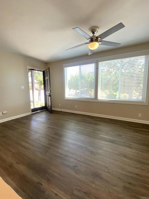 Building Photo - 2088 Montgomery Ave