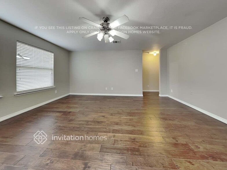 Building Photo - 708 Orchid Blvd