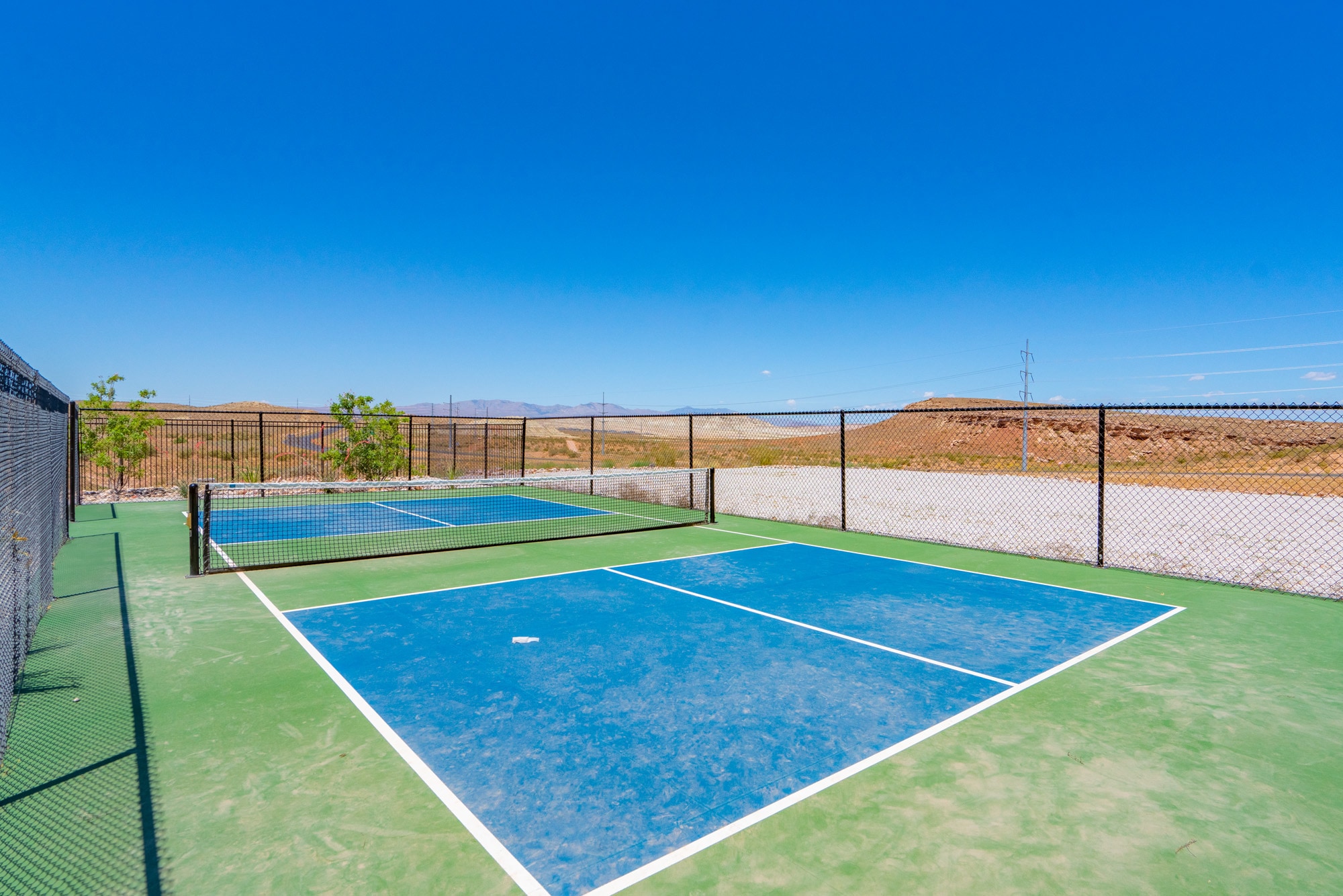 Building Photo - 3158 E Fuchsia Dr