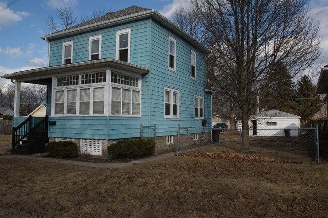 Primary Photo - 2905 Elizabeth Ave
