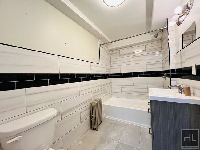 Building Photo - FRANKLIN AVENUE