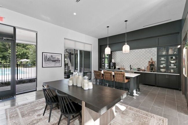 Building Photo - 11830 Buckfield Cir