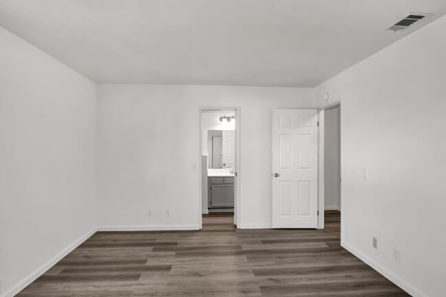 Master bedroom - 2230 E Ave Q-4