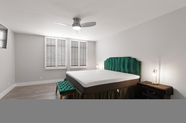 Building Photo - 6502 N Central Ave