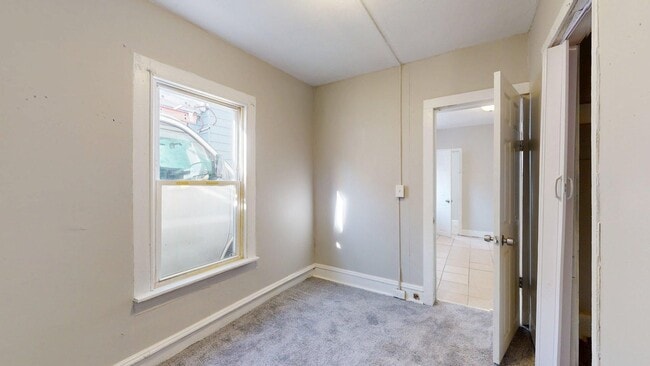 Building Photo - 3523 Walton Ave