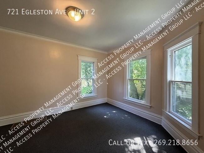 Building Photo - 721 Egleston Ave