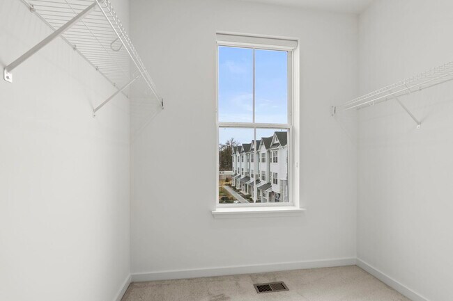 Building Photo - 103 E Crystal Lake Ave