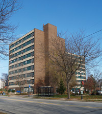 Building Photo - East Terrace Apartments