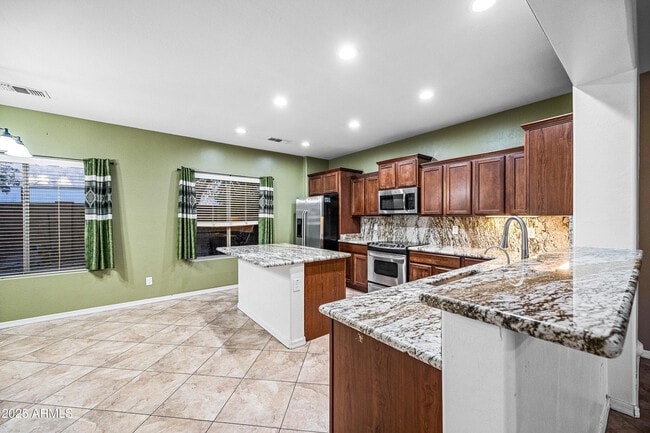 Building Photo - 2236 W Davis Rd