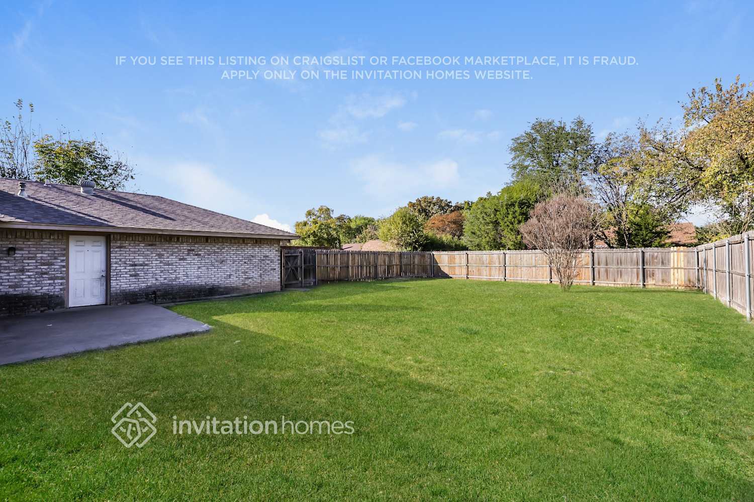 Building Photo - 945 Clear Springs Dr