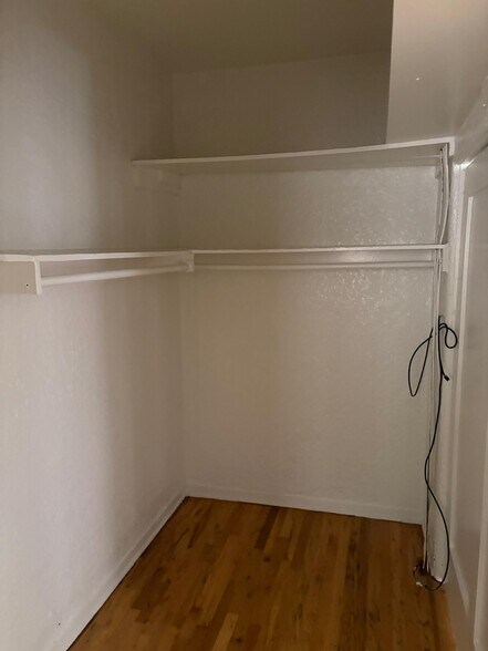 Building Photo - 1845 N Gramercy Pl