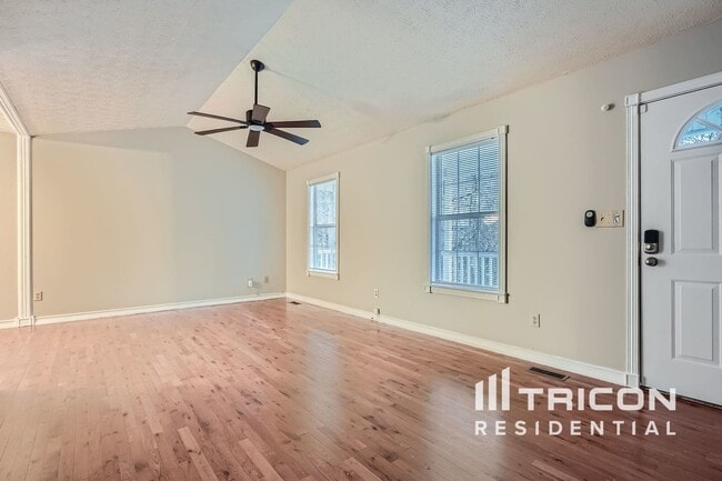 Building Photo - 377 Deering Dr