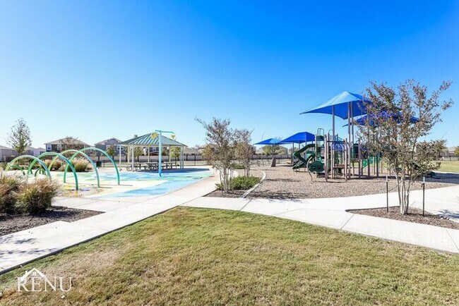 Building Photo - 10823 Juliette Pass