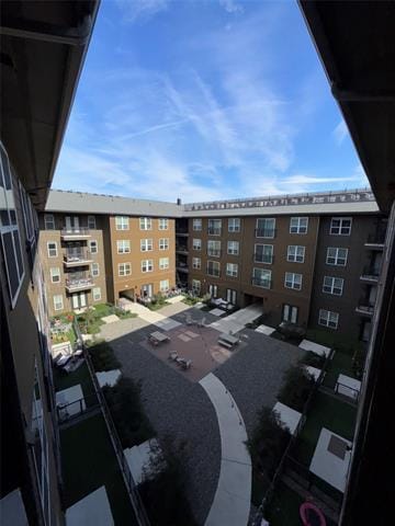 Building Photo - 300 N McDonald St