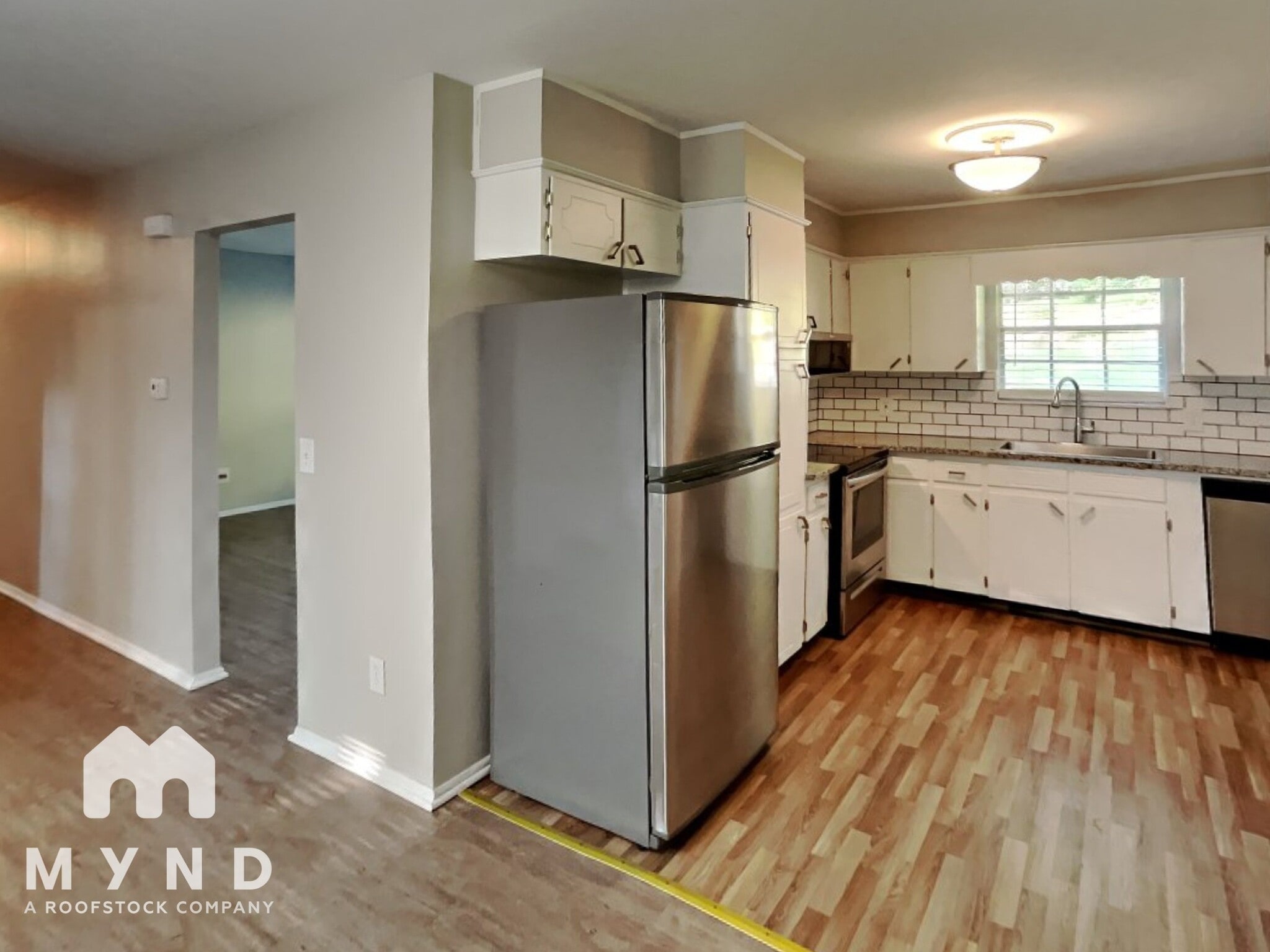 Building Photo - 933 Arcadia Cir