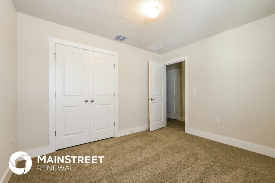 Building Photo - 333 Whiteheart Dr