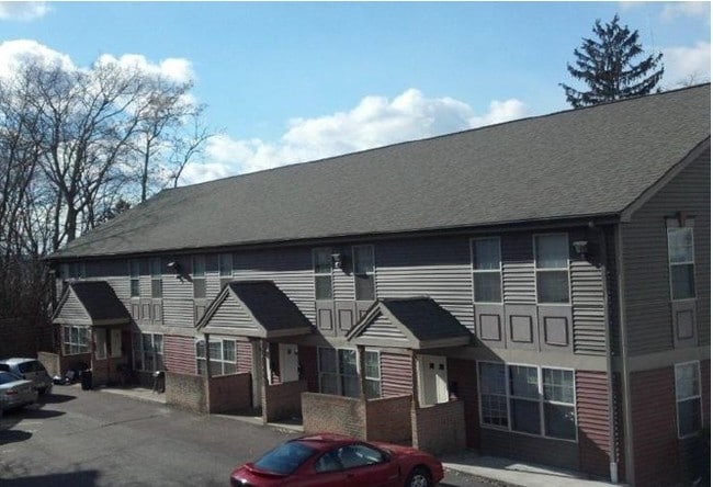 Primary Photo - 382-394 Lightstreet