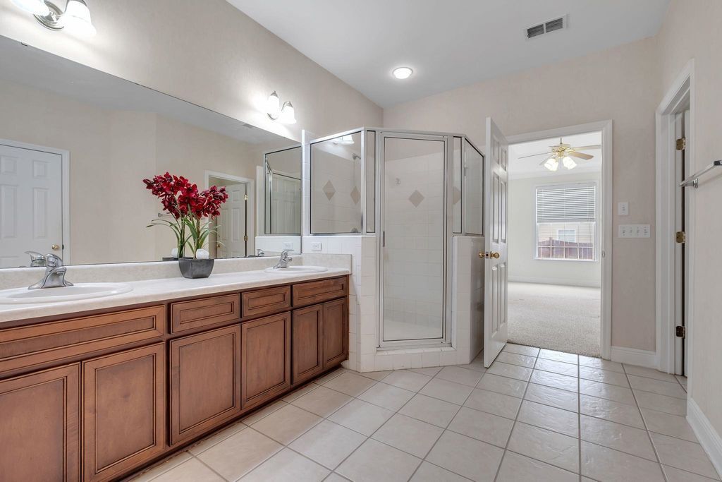 Building Photo - 3370 Aqua Ridge Way