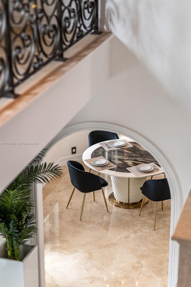 Building Photo - 1309 Middle River Dr