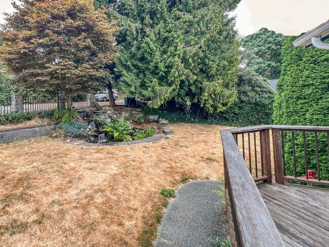 Building Photo - 2bd/1ba Seattle House