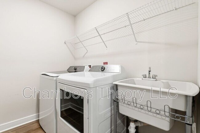 Building Photo - 20851 Owenmore Ter