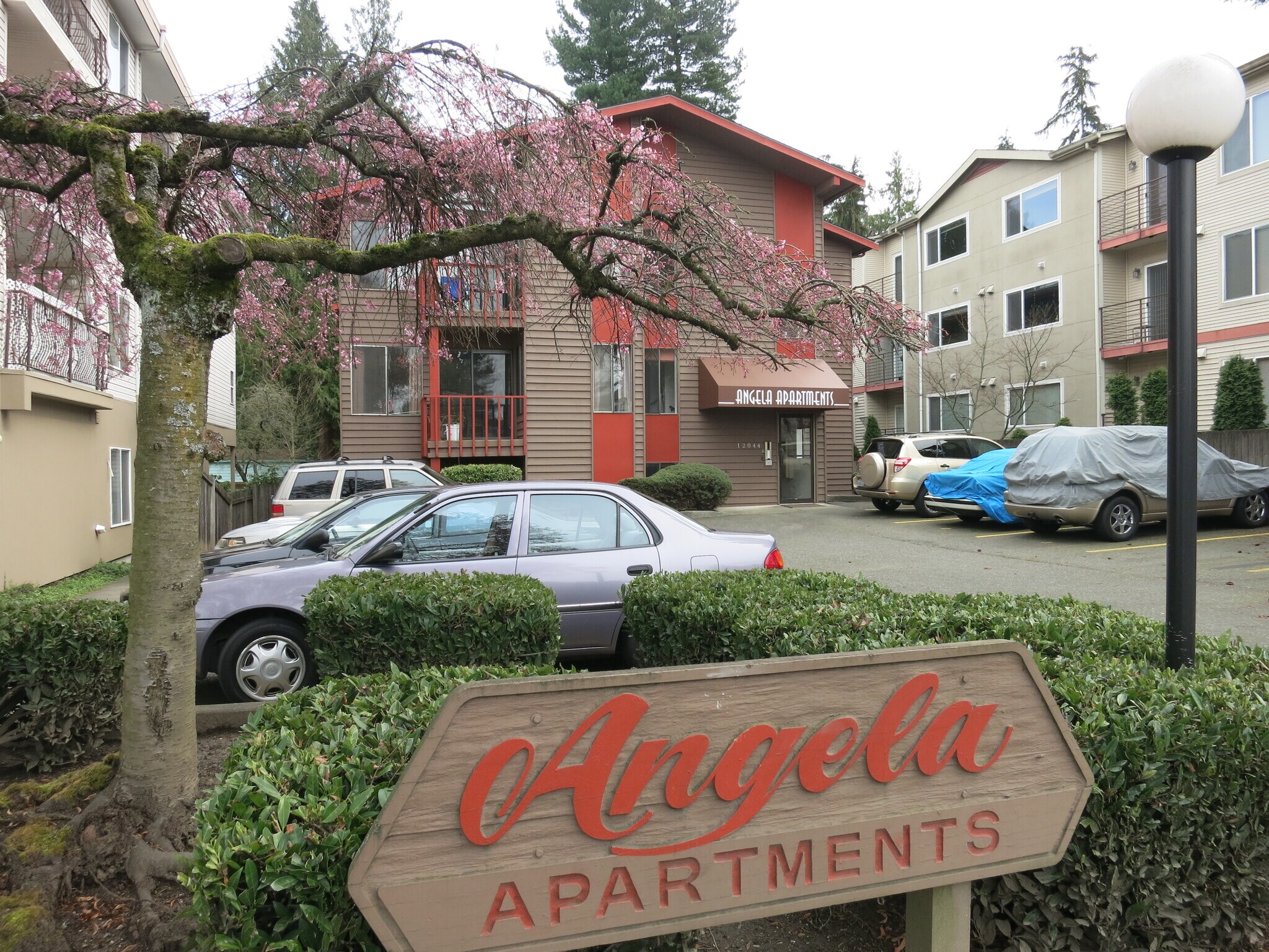 Angela Front Sign View - 12044 15th Ave NE