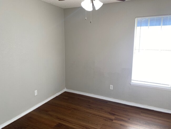 Building Photo - 113 Apache Trail