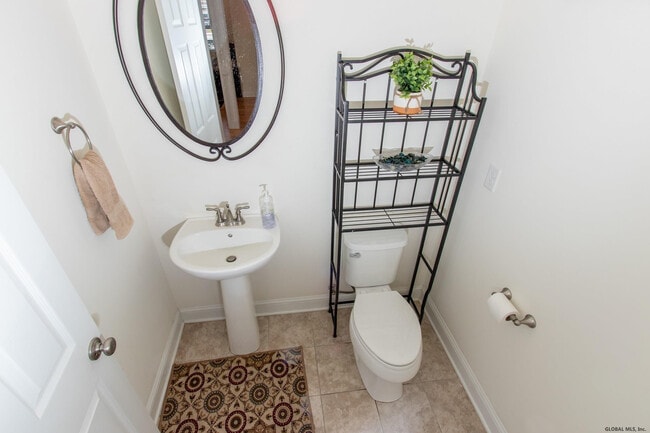 Building Photo - 106 Balsam Way