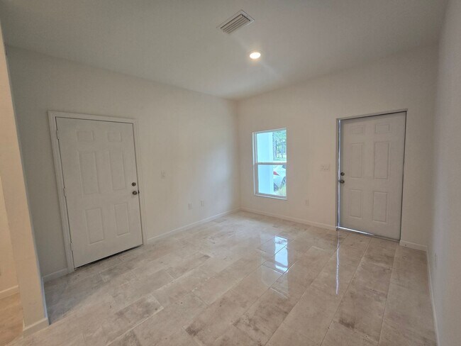 Building Photo - BRAND NEW 2/2/1 -SW LEHIGH ACRES