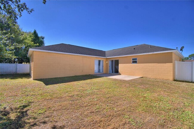 Building Photo - 1060 Dudley Dr