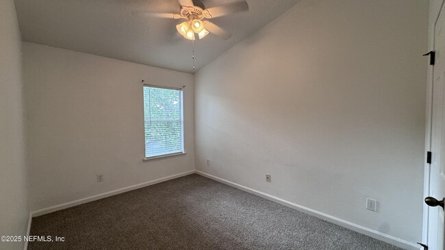 Building Photo - 13303 Solar Dr