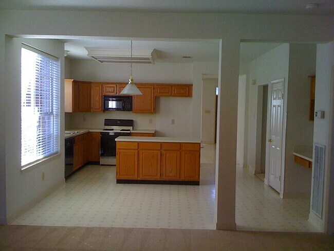 Building Photo - 11206 E Travelers Way Cir