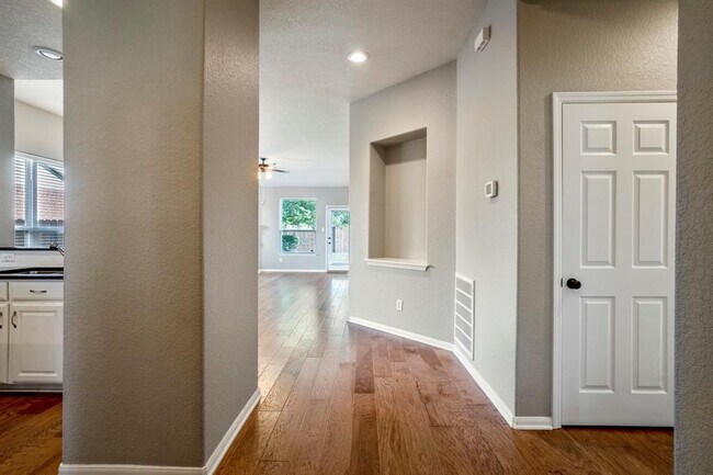 Building Photo - 20126 Monarda Manor Ct
