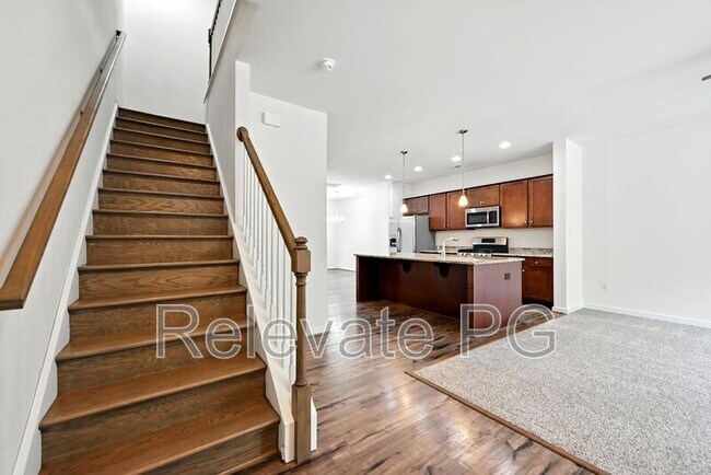 Building Photo - 4028 Rivermere Ln