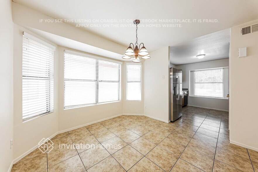 Building Photo - 4545 N 67th Ave