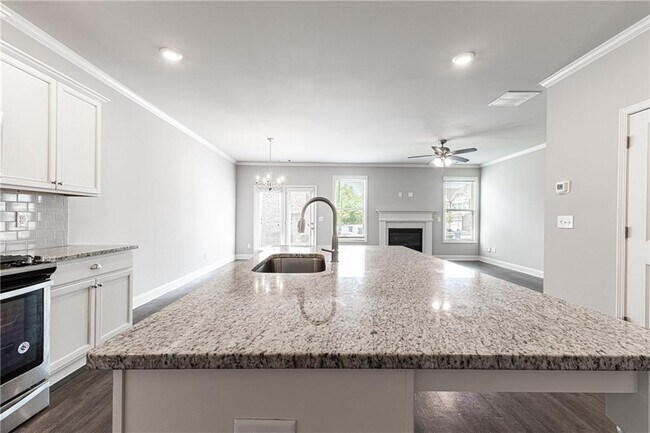 Building Photo - 2414 Morgan Pl Dr