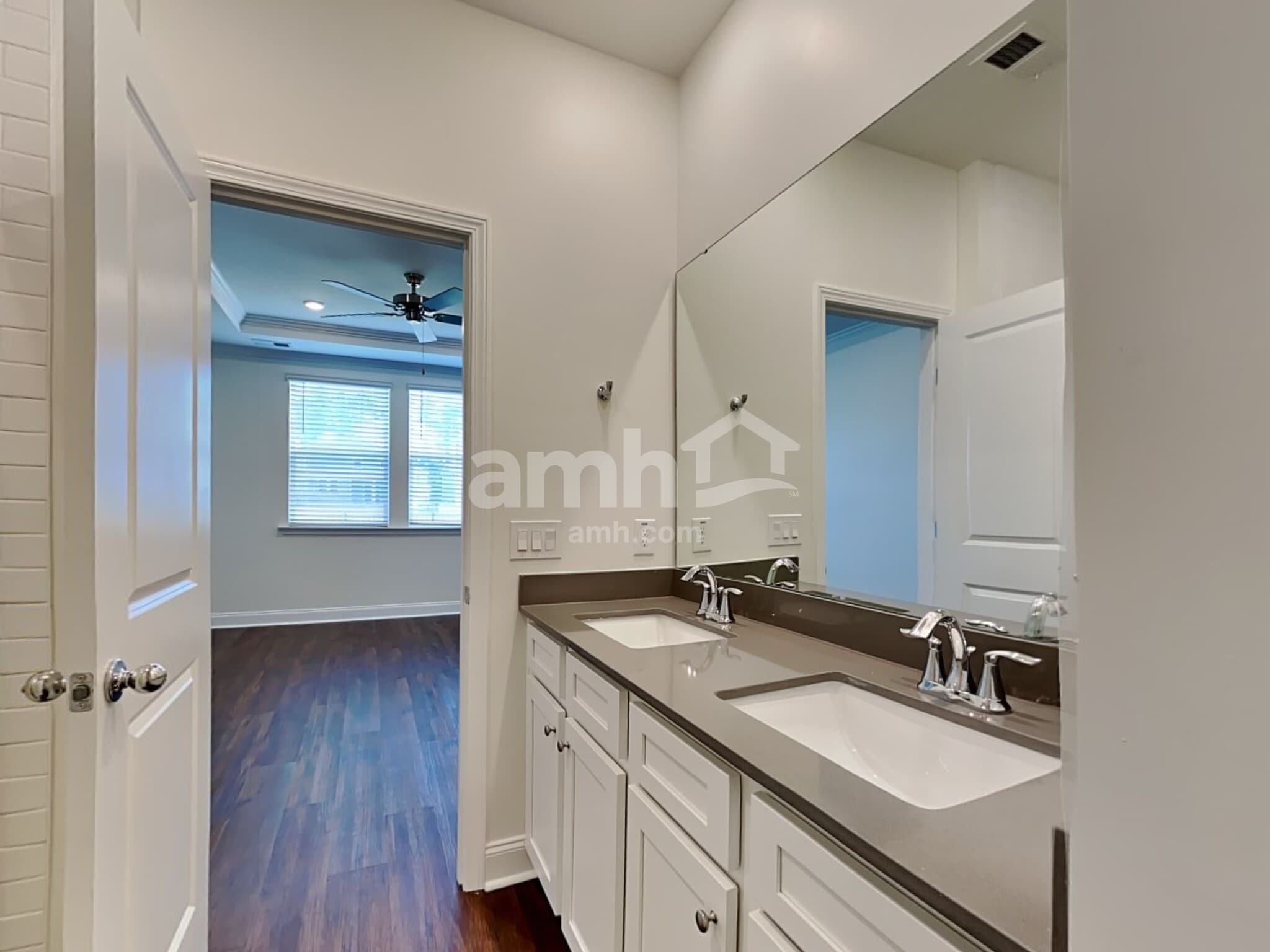 Building Photo - 534 Plumeria Ln