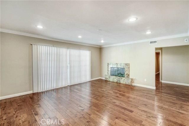 Building Photo - 5437 Castle Knoll Rd