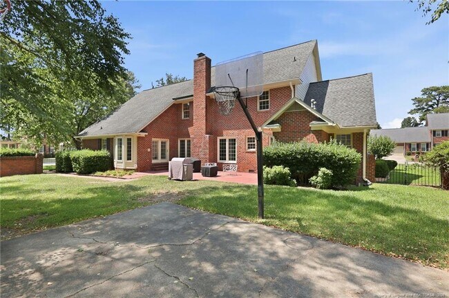 Building Photo - 3525 Prestwick Dr