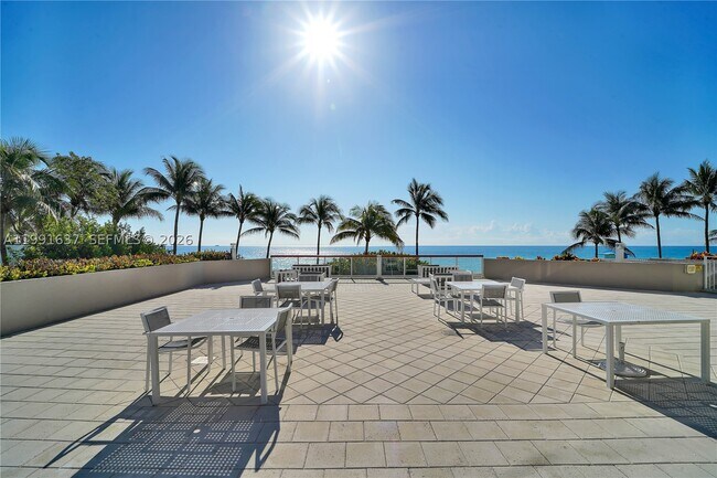 Building Photo - 6767 Collins Ave