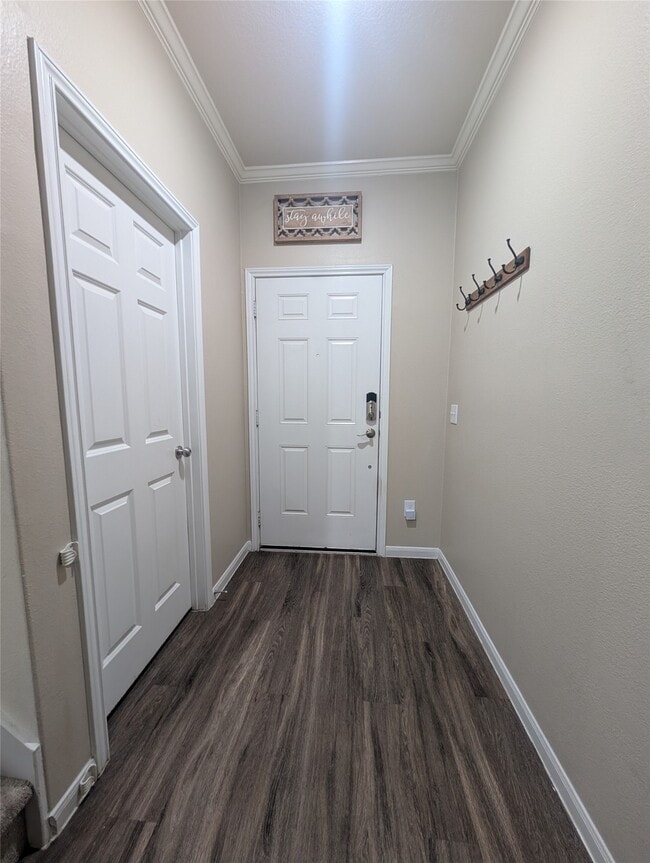 Building Photo - 10719 Rustic Walkway Cir