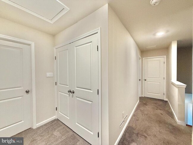 Building Photo - 200 Mazzeo Dr