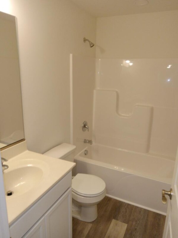 Building Photo - 119 Cecil Rd