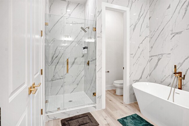 Building Photo - 5908 St Augustine St