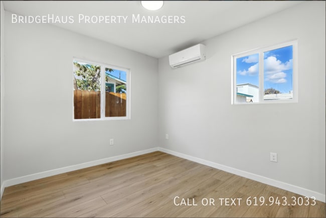 Building Photo - 211 Hensley-