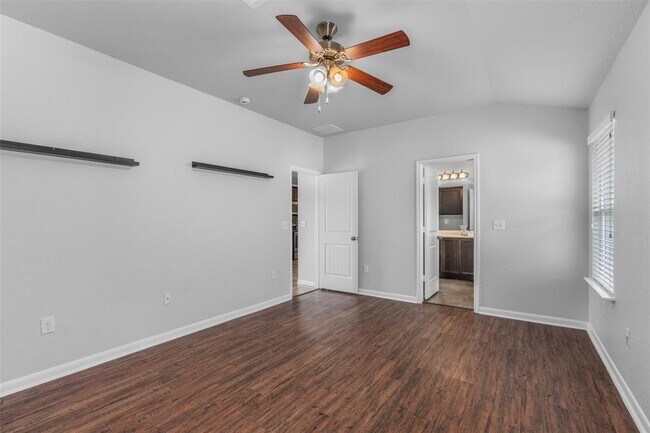 Building Photo - 825 Heritage Springs Trail