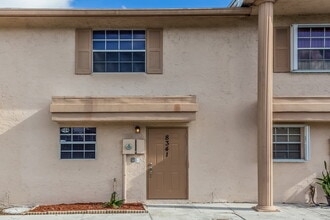 Building Photo - 8341 Fairway Rd